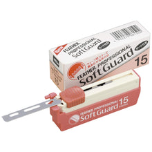 Load image into Gallery viewer, Feather Artist Club Pro Soft Guard Blades 15pk