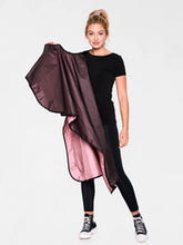 Load image into Gallery viewer, Betty Dain Reversi All Purpose Cape
