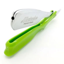 Load image into Gallery viewer, Matador Premium Green Handle Shavette Razor
